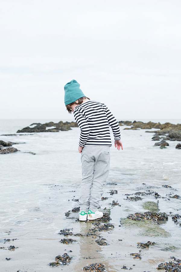 Gray-Label_Campaign_Autumn-Winter_Striped-Sweater_Beanie_Sea-Green_Pant_Grey-Melange