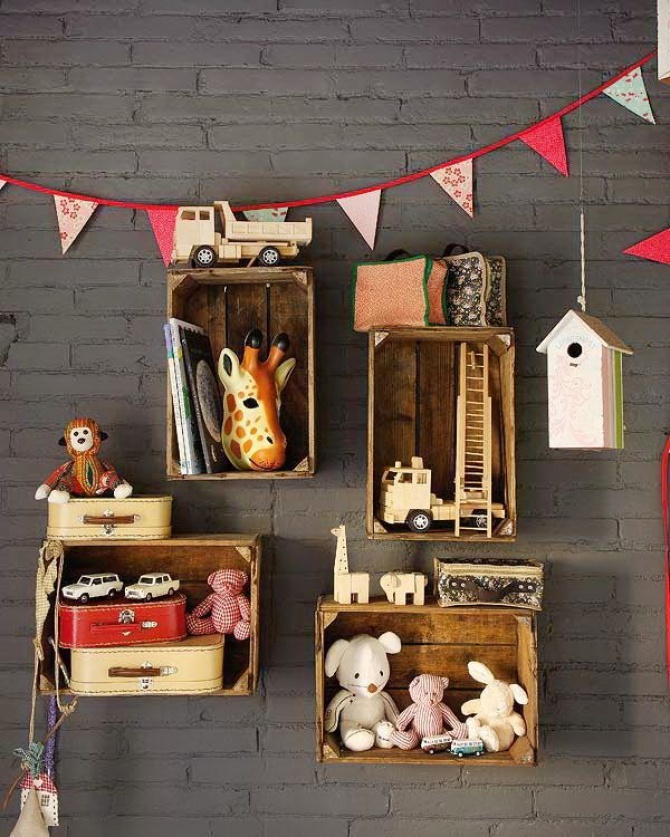 estanteria-caja-madera-juguetes