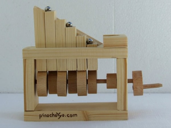 Wooden MiniMarbel Toy by PinochoYyo