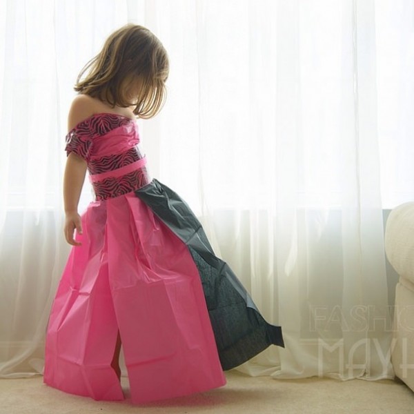 Vestidos de Papel con mucho glamour para una niña de 4 años - DecoPeques