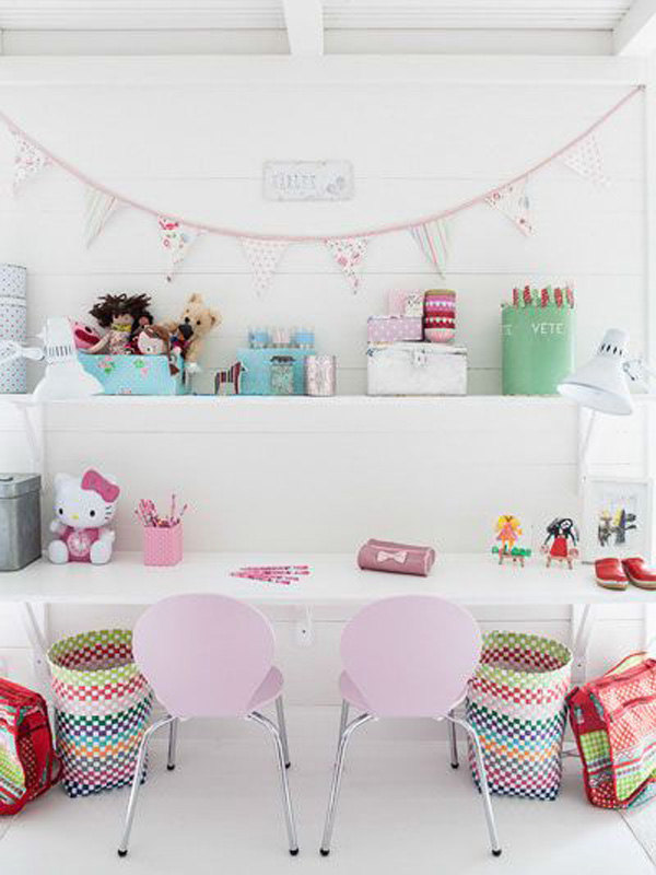 nursery girl desk